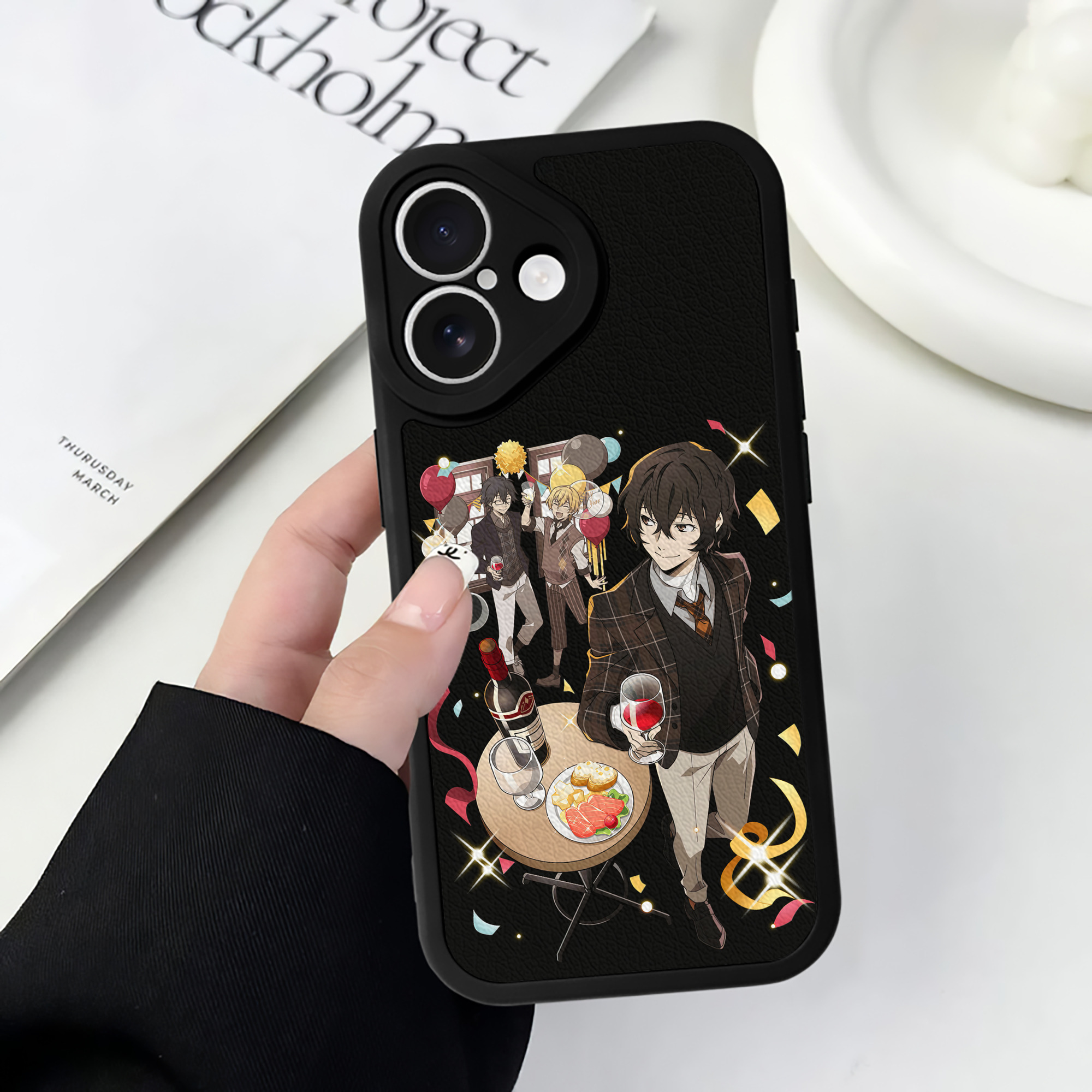 （画像用） 文豪ストレイドッグス Bungo Stray Dogs 【iPhone 16シリーズ対応】シリコンスマホケース（レザー調） 材質：シリコン